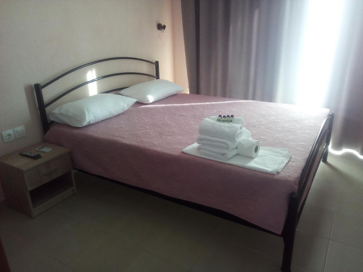 Persefoni Rooms Apartments & Mezonetes Toroni Buitenkant foto